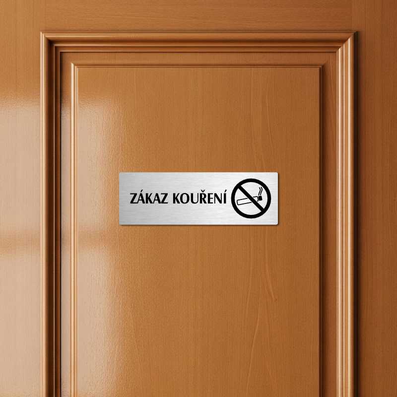 Zákaz kouření, 240x79mm, zlatá popiska s ozdobou uprostřed
